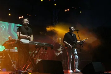 Koncerty trzech zespołów na Dniach Broku! Tak bawili się mieszkańcy przy dobrej muzyce (zdjęcia)