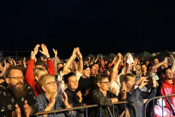 Koncerty trzech zespołów na Dniach Broku! Tak bawili się mieszkańcy przy dobrej muzyce (zdjęcia)