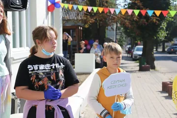 Happening Miejskiej Biblioteki Publicznej w Ostrowi Mazowieckiej (zdjęcia) 