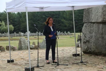 Obchody 78 rocznicy buntu więźniów obozu śmierci Treblinka II 