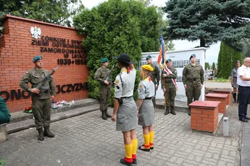 Mieszkańcy Ostrowi Mazowieckiej uczcili pamięć bohaterów Powstania Warszawskiego 