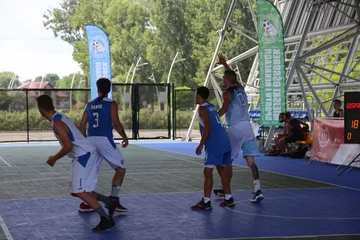 Hutnik najlepszy. Gracze Sokoła zgarnęli 2000 zł (zdjęcia) 