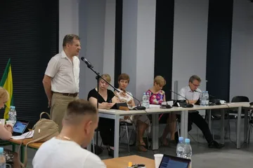 Kontynuacja nadzwyczajnej Sesji Rady Miasta Ostrów Mazowiecka (zdjęcia) 