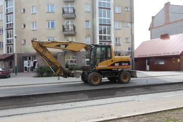 Rozpoczęły się prace remontowe ulicy 3 Maja (zdjęcia)