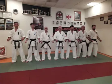 Wręczenie czarnych pasów w ostrowskim dojo (zdjęcia)