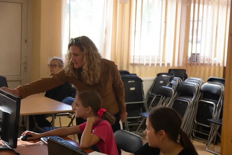 Warsztaty graficzne zorganizowane przez MBP (zdjęcia)