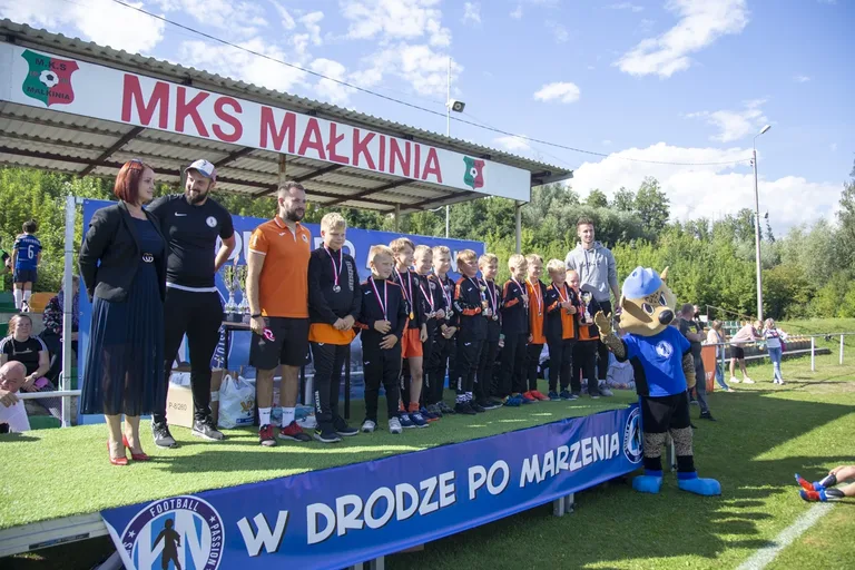Turniej piłkarski "W drodze po marzenia" (zdjęcia, wideo)