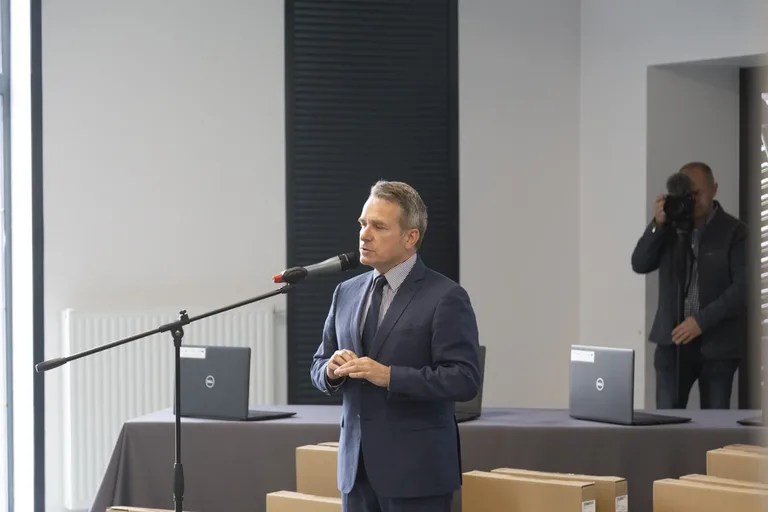 Zdalna szkoła + w Ostrowi Mazowieckiej (zdjęcia)