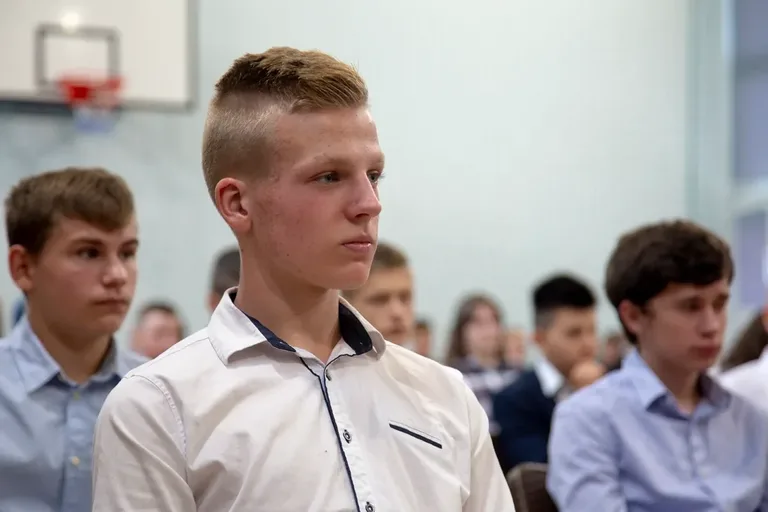 Uczniowie z Lubiejewa rozpoczęli rok szkolny (zdjęcia)