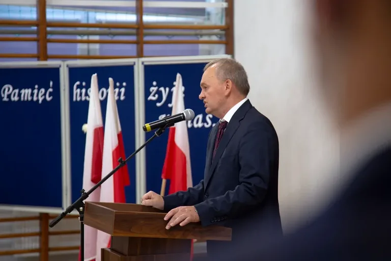 Uczniowie z Lubiejewa rozpoczęli rok szkolny (zdjęcia)