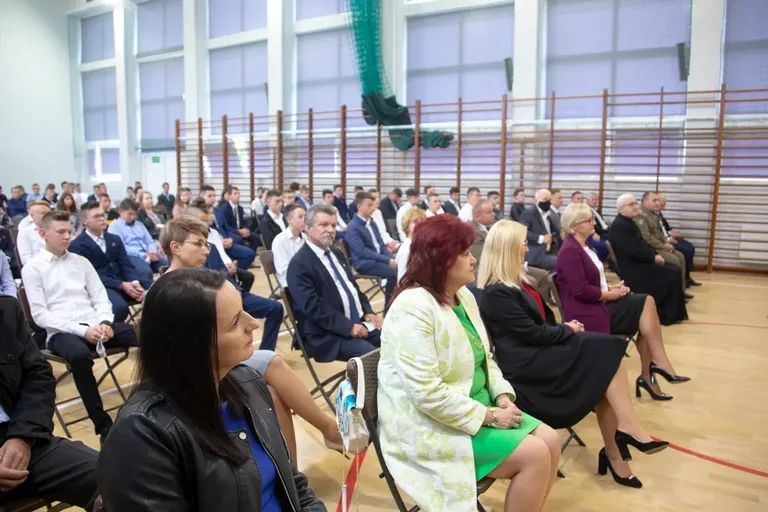 Uczniowie z Lubiejewa rozpoczęli rok szkolny (zdjęcia)