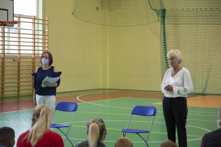 Szkoła Podstawowa nr. 2 rozpoczęła rok szkolny (zdjęcia)
