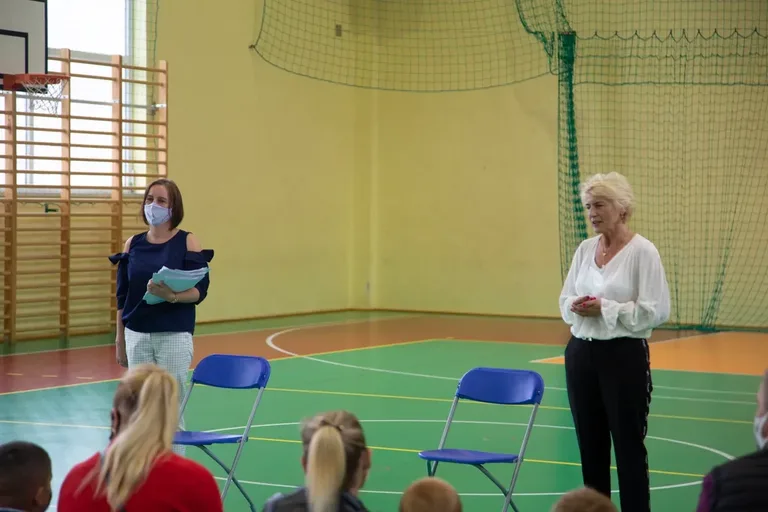 Szkoła Podstawowa nr. 2 rozpoczęła rok szkolny (zdjęcia)