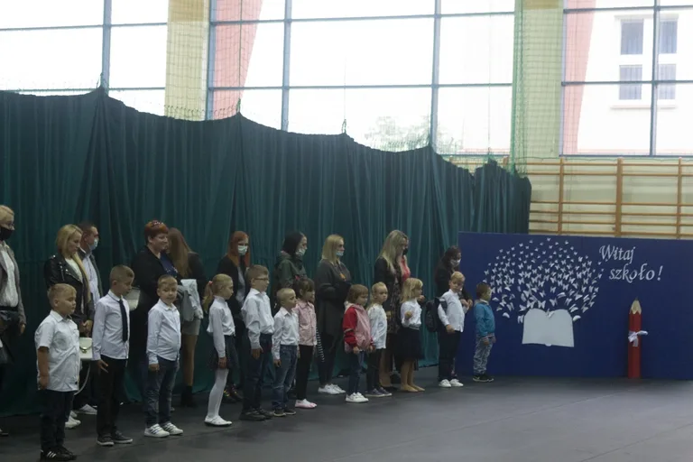 Ślubowanie pierwszaków w Szkole Podstawowej nr 1 (zdjęcia)