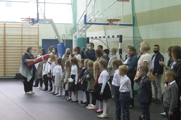 Ślubowanie pierwszaków w Szkole Podstawowej nr 1 (zdjęcia)