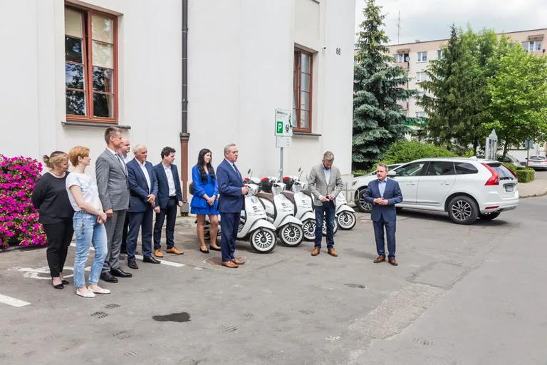 Kolejny sezon ze skuterami elektrycznymi (zdjęcia)