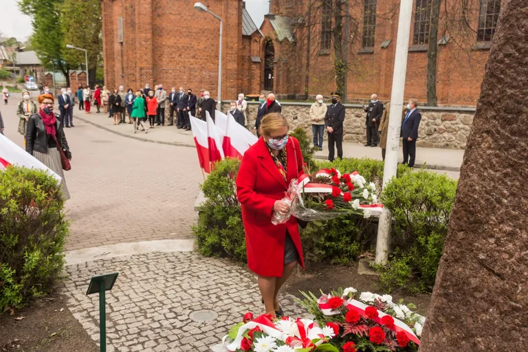 Skromne 3-cio majowe uroczystości pod Dębem Wolności