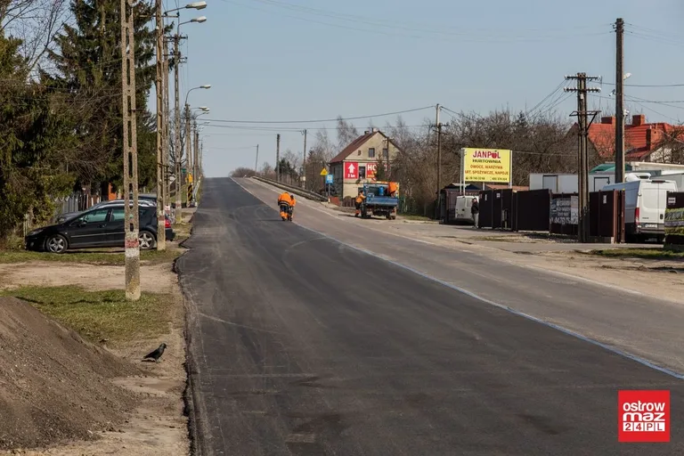 Nowy pas ruchu na ulicy Armii Krajowej (zdjęcia)