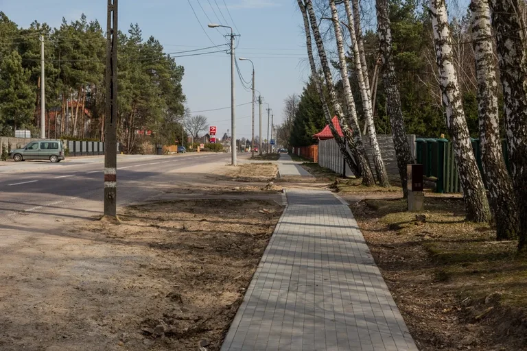 Budowa ciągów pieszo-rowerowych (zdjęcia)