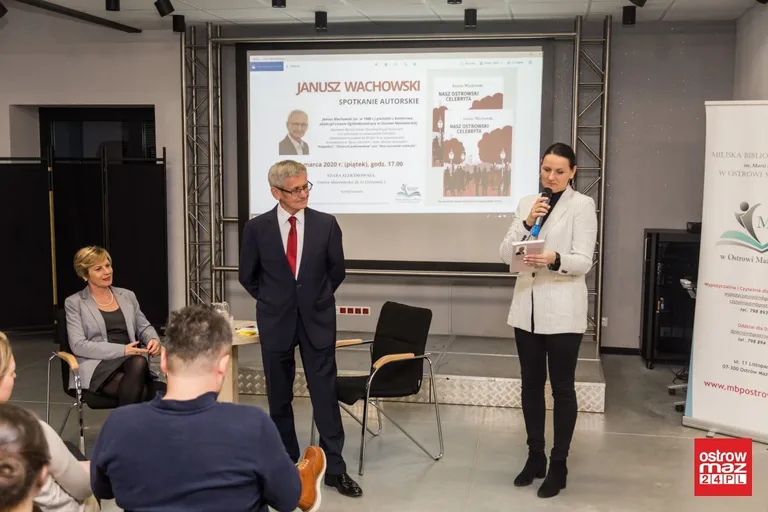 Janusz Wachowski w ostrowskiej bibliotece (zdjęcia, wideo)