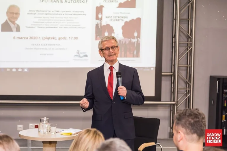 Janusz Wachowski w ostrowskiej bibliotece (zdjęcia, wideo)