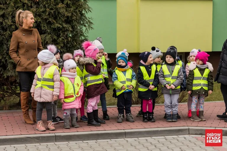 Oficjalne otwarcie ulicy Przedszkolnej w Małkini Górnej (zdjęcia, wideo)