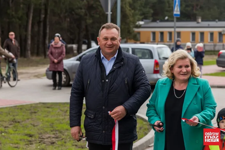 Oficjalne otwarcie ulicy Przedszkolnej w Małkini Górnej (zdjęcia, wideo)