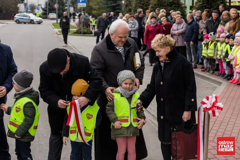 Oficjalne otwarcie ulicy Przedszkolnej w Małkini Górnej (zdjęcia, wideo)