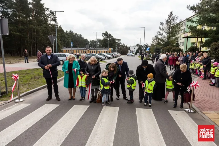 Oficjalne otwarcie ulicy Przedszkolnej w Małkini Górnej (zdjęcia, wideo)