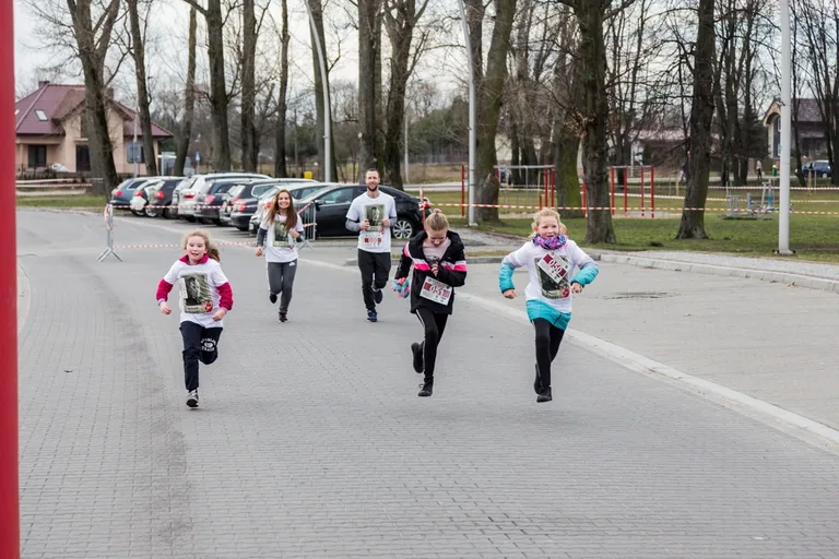 Pobiegli "Tropem Wilczym" ku pamięci żołnierzy wyklętych (zdjęcia, wideo)