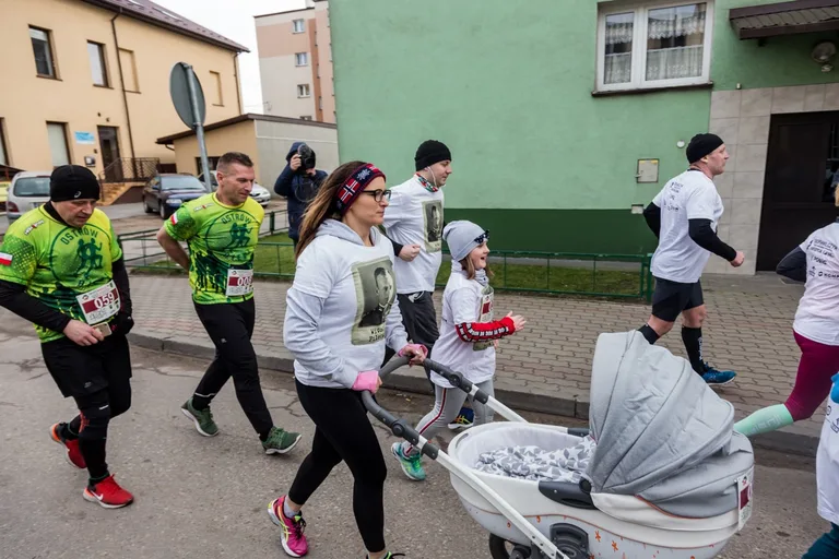 Pobiegli "Tropem Wilczym" ku pamięci żołnierzy wyklętych (zdjęcia, wideo)