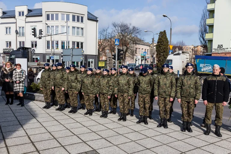 Upamiętnienie Żołnierzy Wyklętych w Ostrowi Mazowieckiej (zdjęcia, wideo)