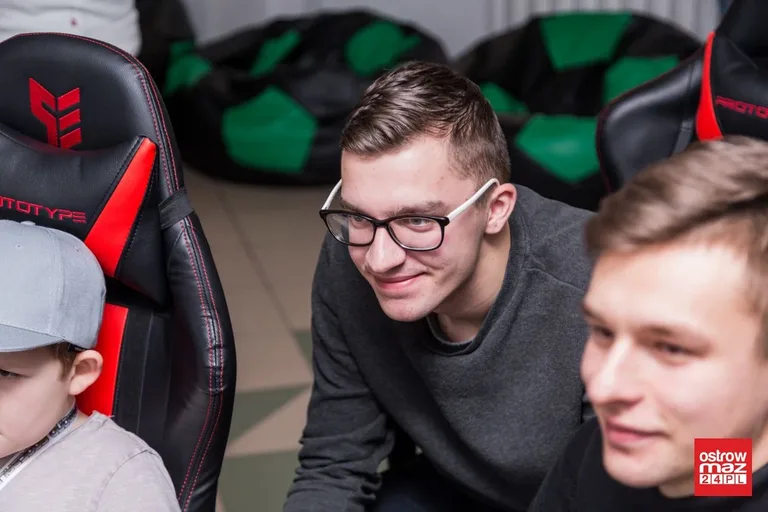 "Koksuzovi13" po raz kolejny niepokonany w turnieju Diamond Football League (zdjęcia)