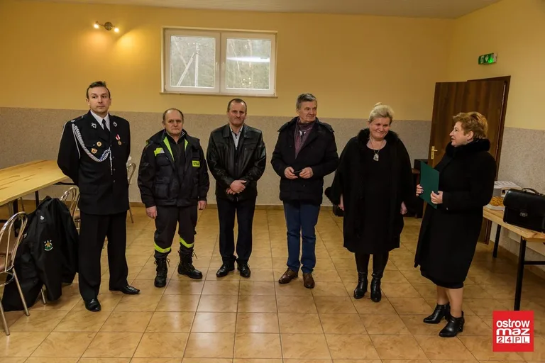 Strażacy z OSP Glina z nową odzieżą ochronną (zdjęcia)