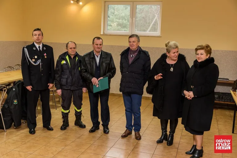 Strażacy z OSP Glina z nową odzieżą ochronną (zdjęcia)