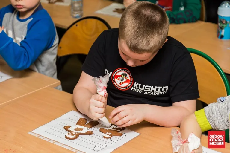 Zimowe półkolonie z MOSiR (zdjęcia)