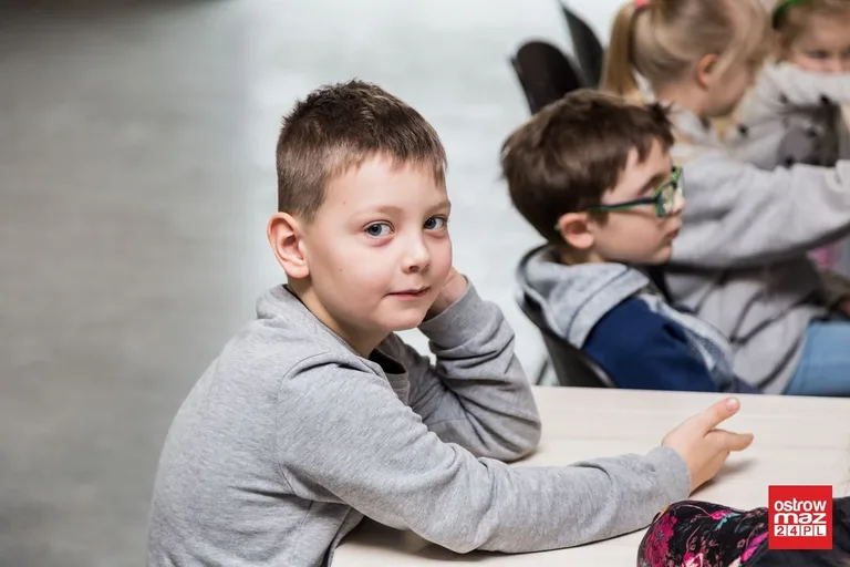 "Biblioteczny alfabet bezpieczeństwa". Zajęcia edukacyjne dla dzieci (zdjęcia)
