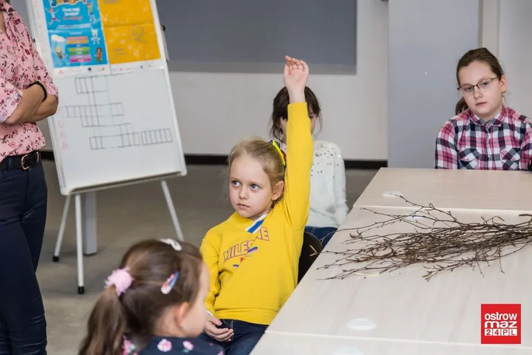 "Biblioteczny alfabet bezpieczeństwa". Zajęcia edukacyjne dla dzieci (zdjęcia)