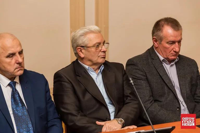 Podwyżki opłat za odpady komunalne (zdjęcia, wideo)