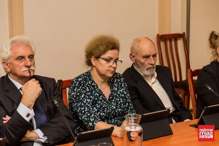 Podwyżki opłat za odpady komunalne (zdjęcia, wideo)