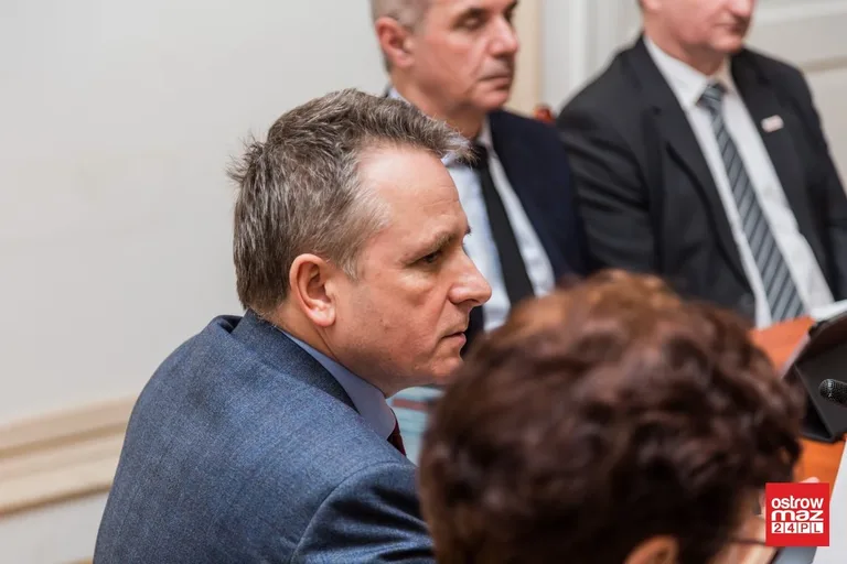 Podwyżki opłat za odpady komunalne (zdjęcia, wideo)