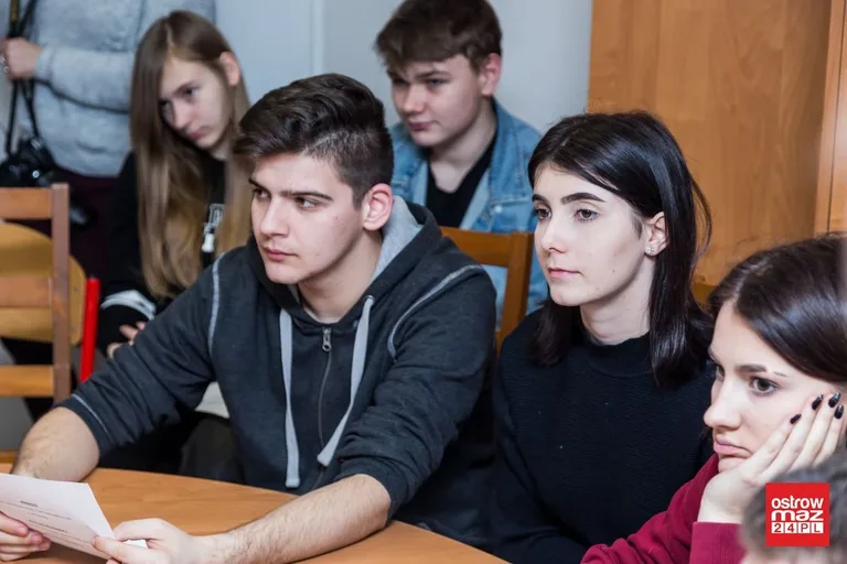"Naturalne środki czystości". Warsztaty w Środowiskowym Domu Samopomocy (zdjęcia)