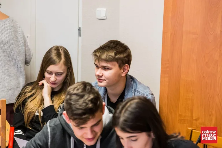 "Naturalne środki czystości". Warsztaty w Środowiskowym Domu Samopomocy (zdjęcia)