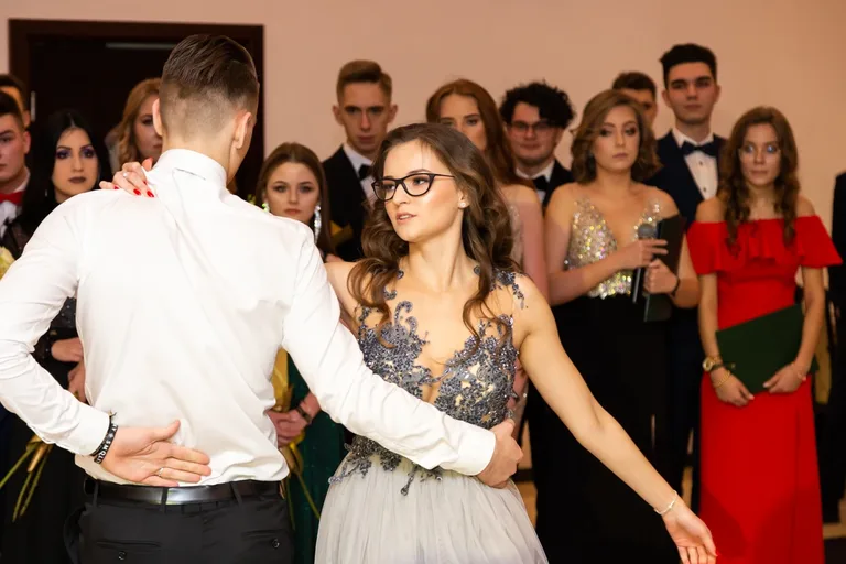 Studniówka uczniów ostrowskiego Kopernika (zdjęcia, wideo)