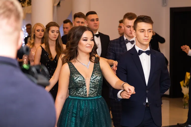 Studniówka uczniów ostrowskiego Kopernika (zdjęcia, wideo)