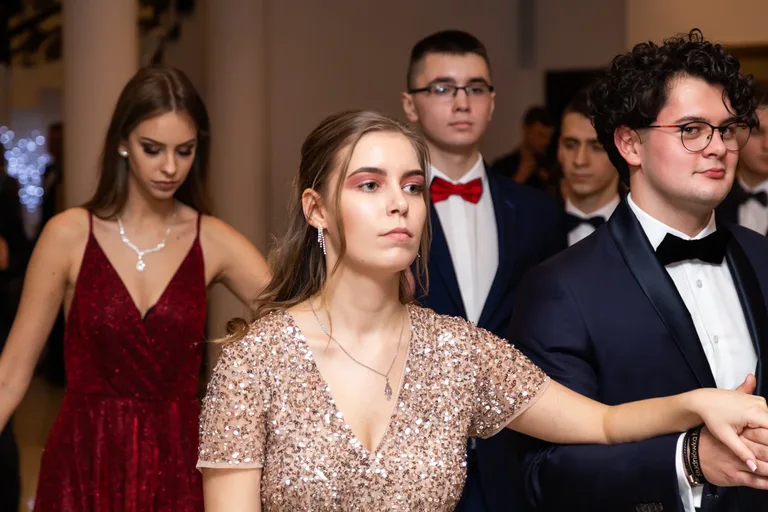 Studniówka uczniów ostrowskiego Kopernika (zdjęcia, wideo)
