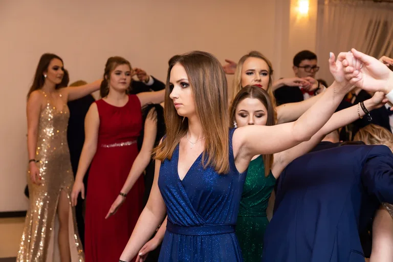 Studniówka uczniów ostrowskiego Kopernika (zdjęcia, wideo)