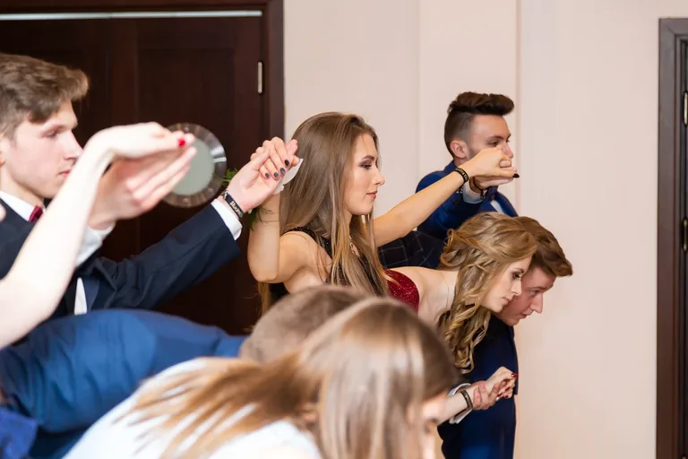 Studniówka uczniów ostrowskiego Kopernika (zdjęcia, wideo)
