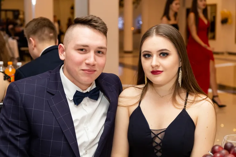 Studniówka uczniów ostrowskiego Kopernika (zdjęcia, wideo)
