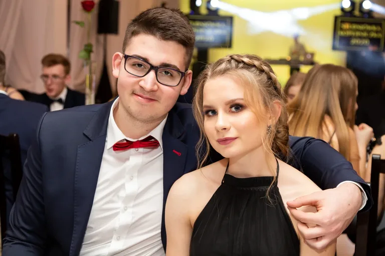 Studniówka uczniów ostrowskiego Kopernika (zdjęcia, wideo)